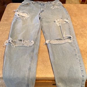 Womens Levi’s jeans size 36/32 loose fit tapered leg